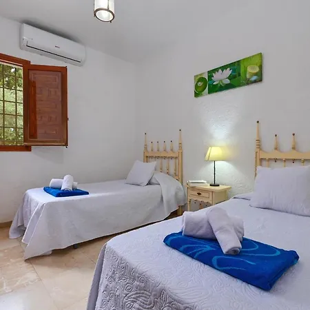 Jalna Villa *
